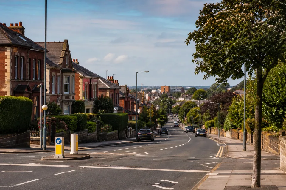 Street scene representing driving lessons in Birkenhead